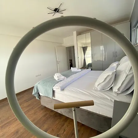 Penthouse Mountain View Apartment Sibiu